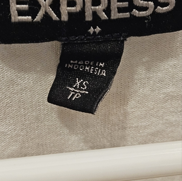 White Ruffle Sleeve Top - Picture 3 of 3